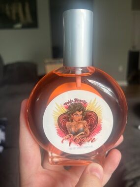 Fable Beauty The Vixen Velvet Love Spray - Orange